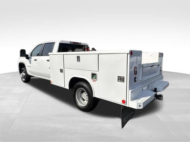 Used 2024 Chevrolet Silverado 3500 W/T w/ WT Convenience Package AWD/4WD image 5