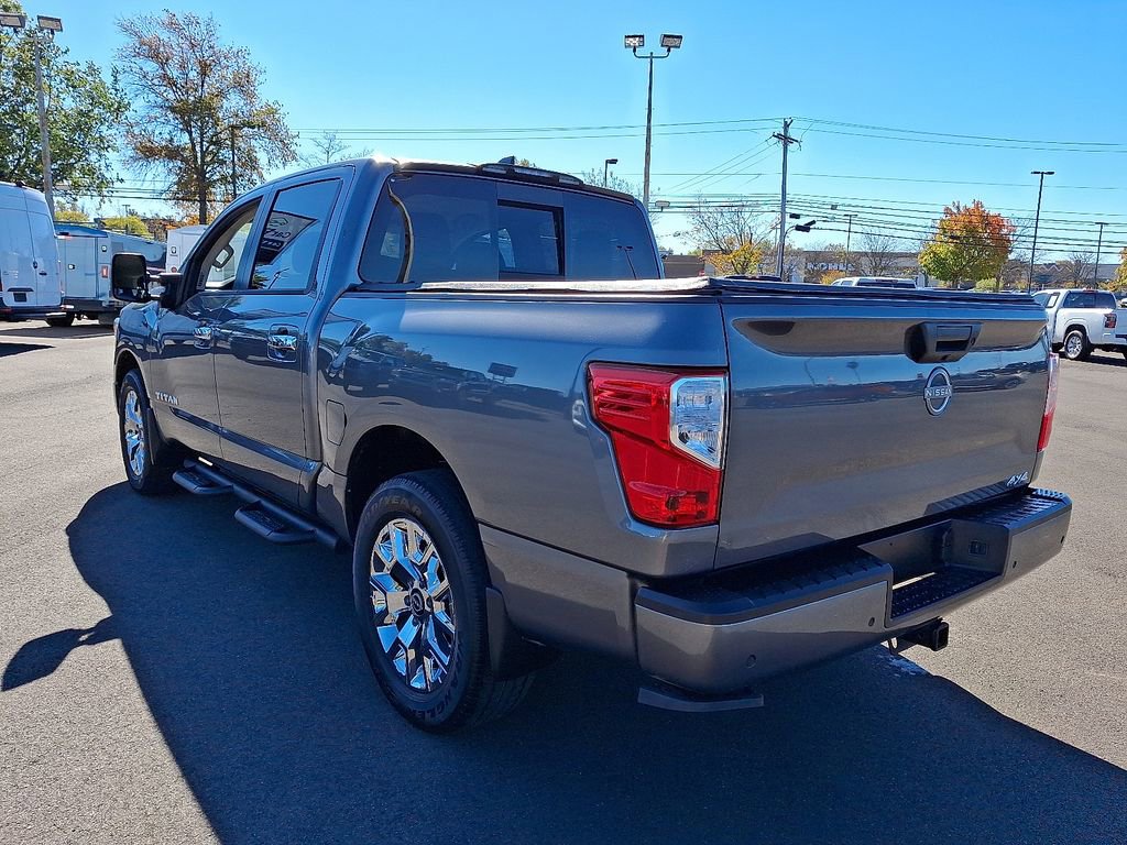 Certified 2023 Nissan Titan SV w/ SV Convenience Package image 4