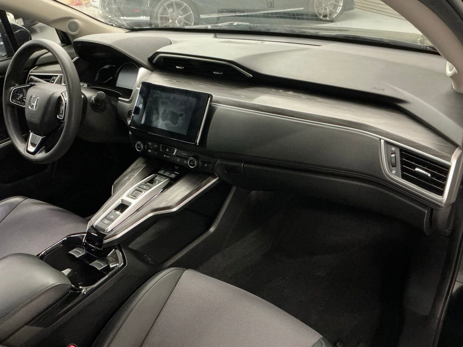 Used 2019 Honda Clarity Plug-In Hybrid image 11