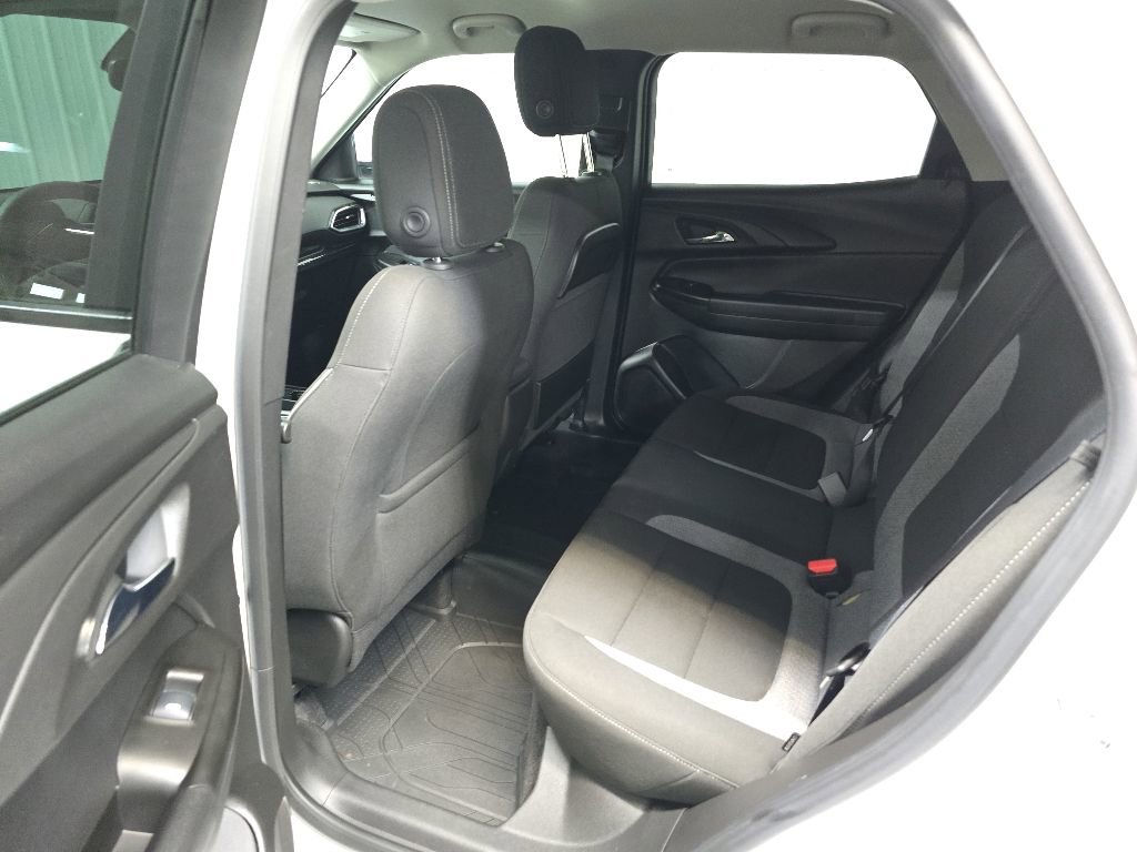 Used 2023 Chevrolet TrailBlazer LT w/ Convenience Package AWD/4WD image 30