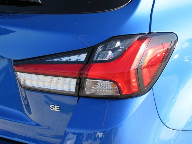 Used 2020 Mitsubishi Outlander Sport SE AWD/4WD image 12