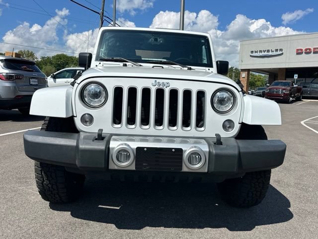 Used 2017 Jeep Wrangler Sahara w/ Connectivity Group AWD/4WD image 19