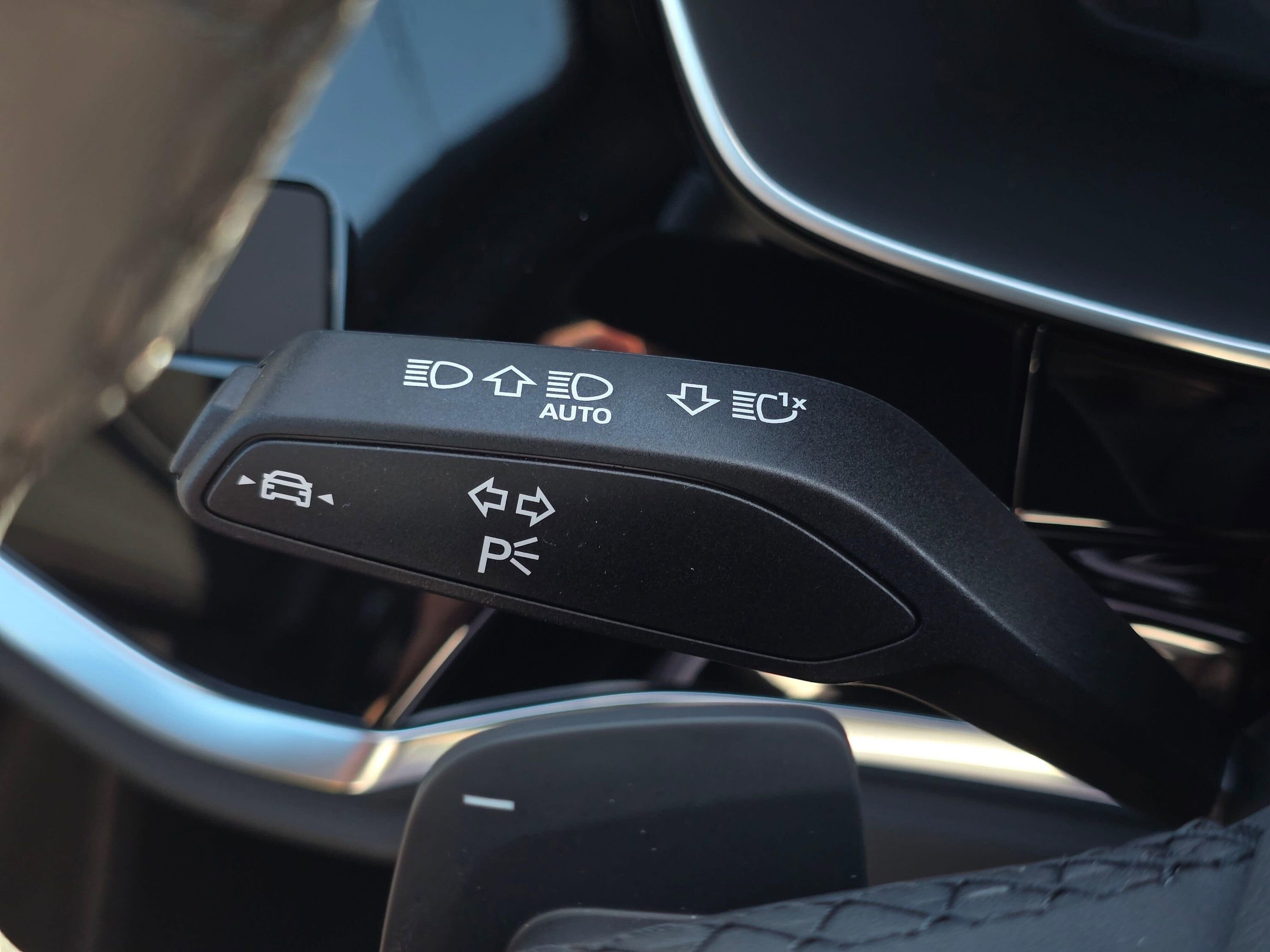 Certified 2025 Audi Q3 2.0T Premium Plus w/ Premium Plus Package image 44