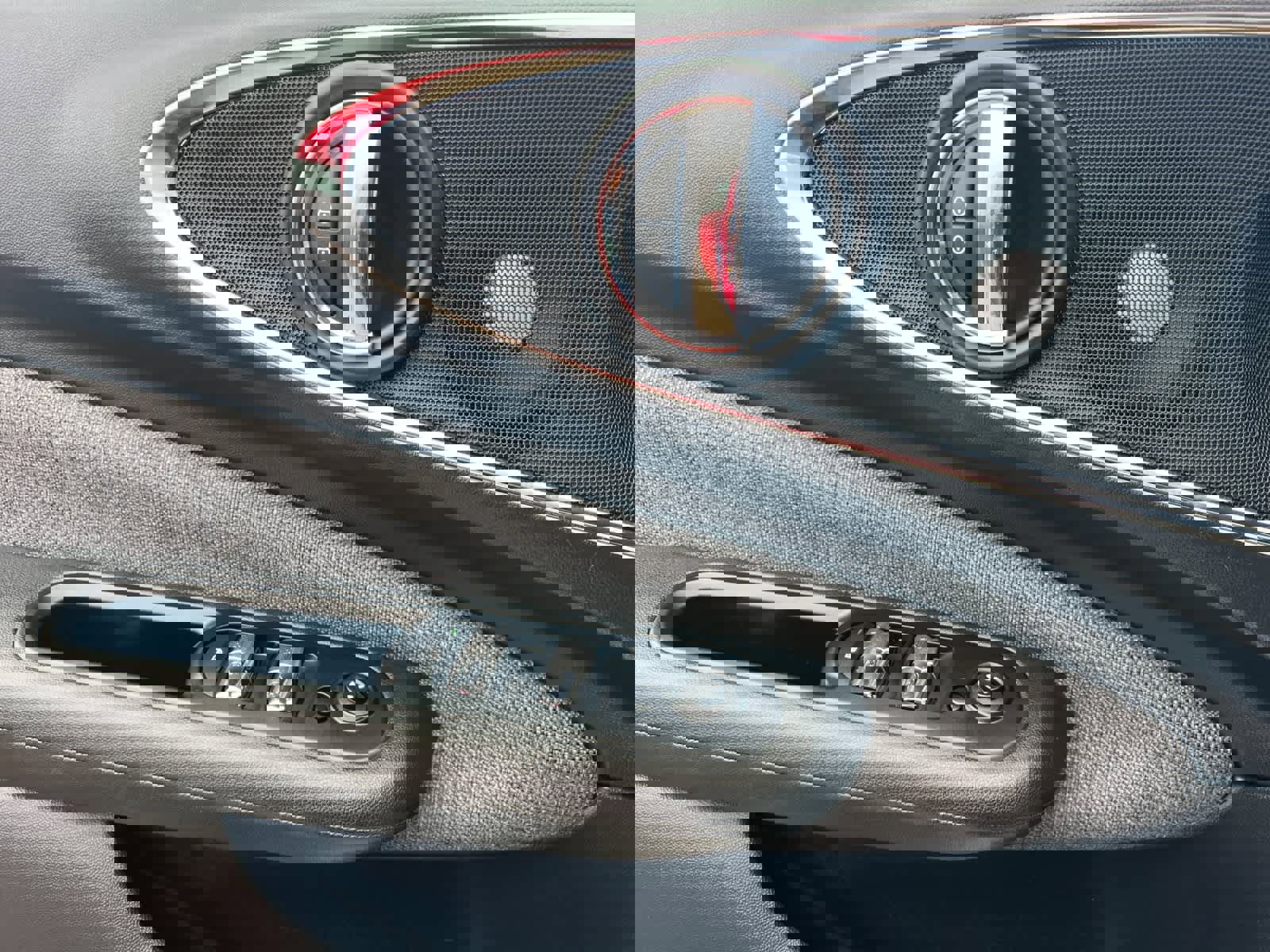 Used 2021 MINI Cooper Clubman S image 12