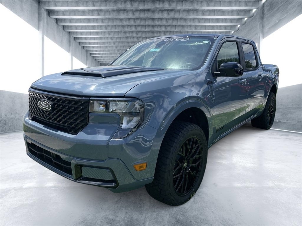 New 2025 Ford Maverick XLT w/ XLT Luxury Package