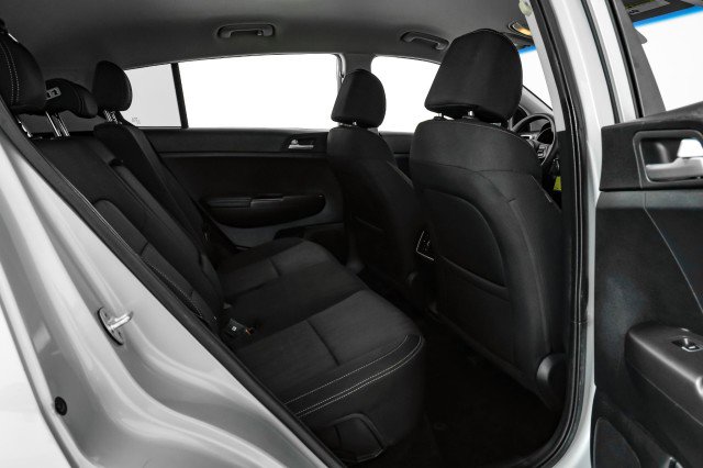 Used 2019 Kia Sportage LX image 32