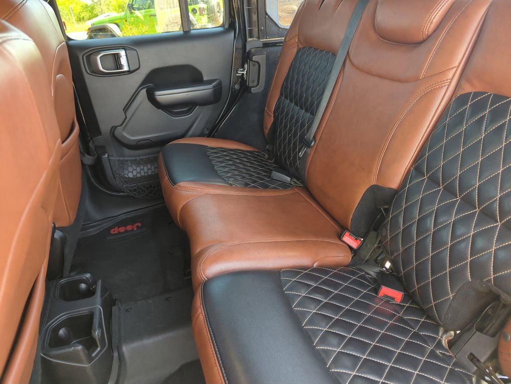 Used 2019 Jeep Wrangler Unlimited Sport S AWD/4WD image 29