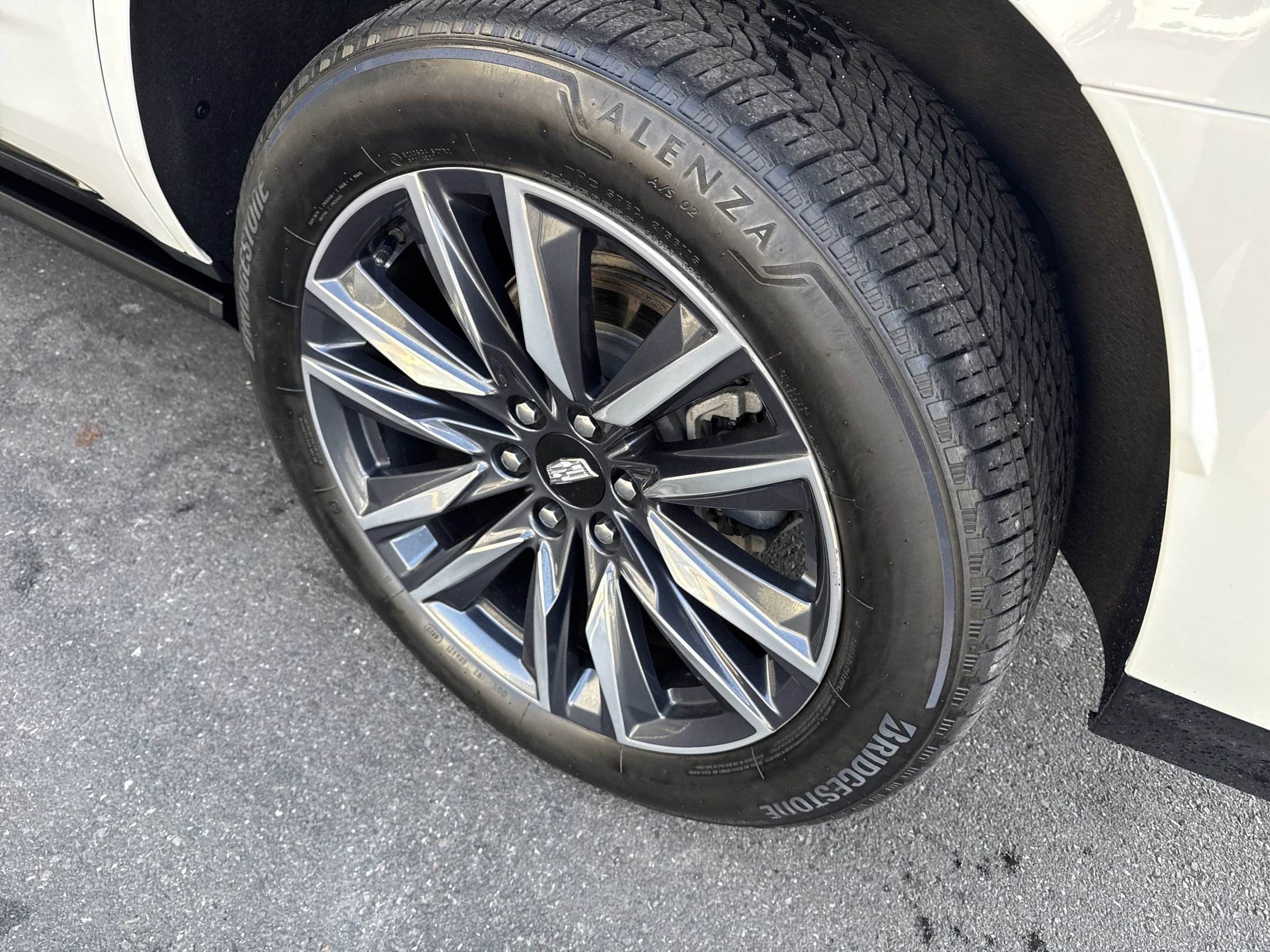 Certified 2023 Cadillac Escalade Sport Platinum image 8