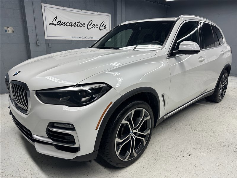 Used 2021 BMW X5 xDrive40i w/ Premium Package AWD/4WD image 1