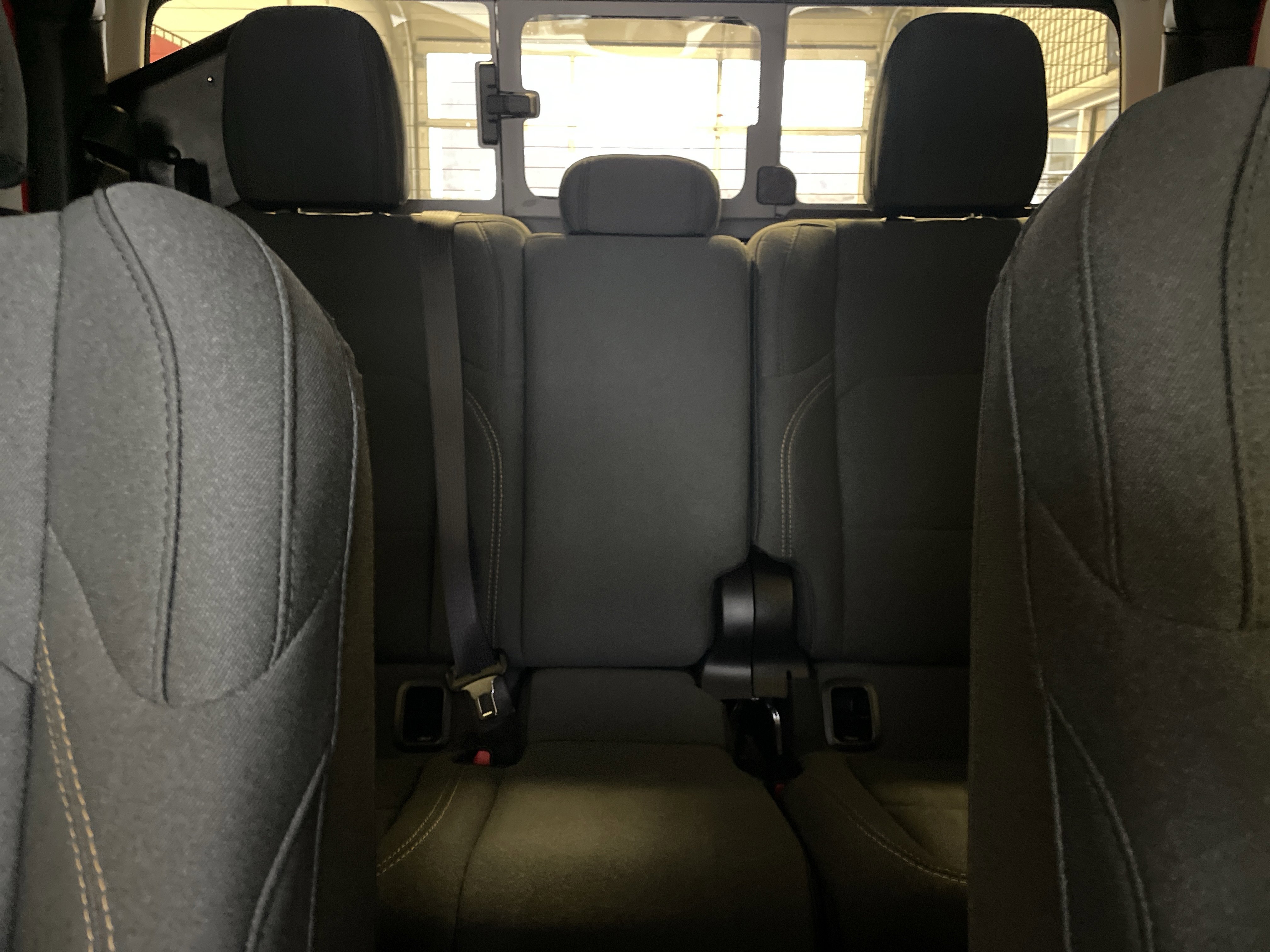 Used 2025 Jeep Gladiator Sport image 26