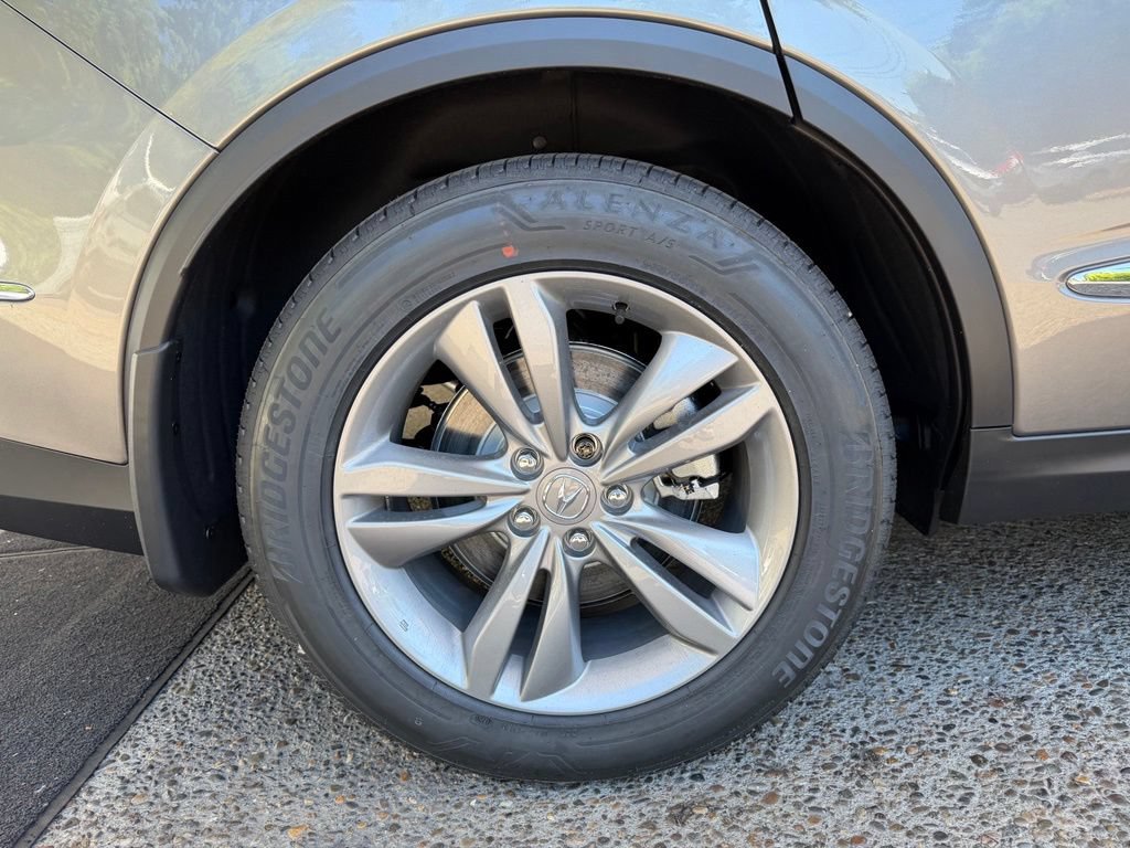 New 2026 Acura MDX SH-AWD image 9