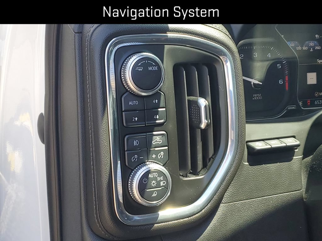 Used 2020 GMC Sierra 1500 Denali w/ Denali Ultimate Package AWD/4WD image 11