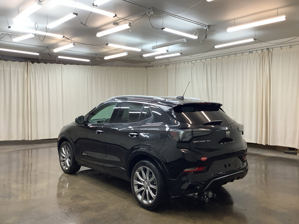 Used 2024 Buick Encore GX Avenir w/ Avenir Convenience Package FWD image 9