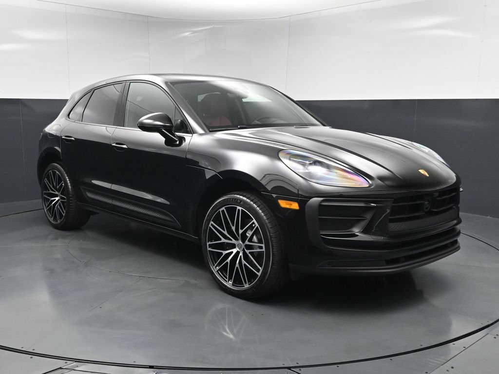 New 2026 Porsche Macan AWD/4WD image 14