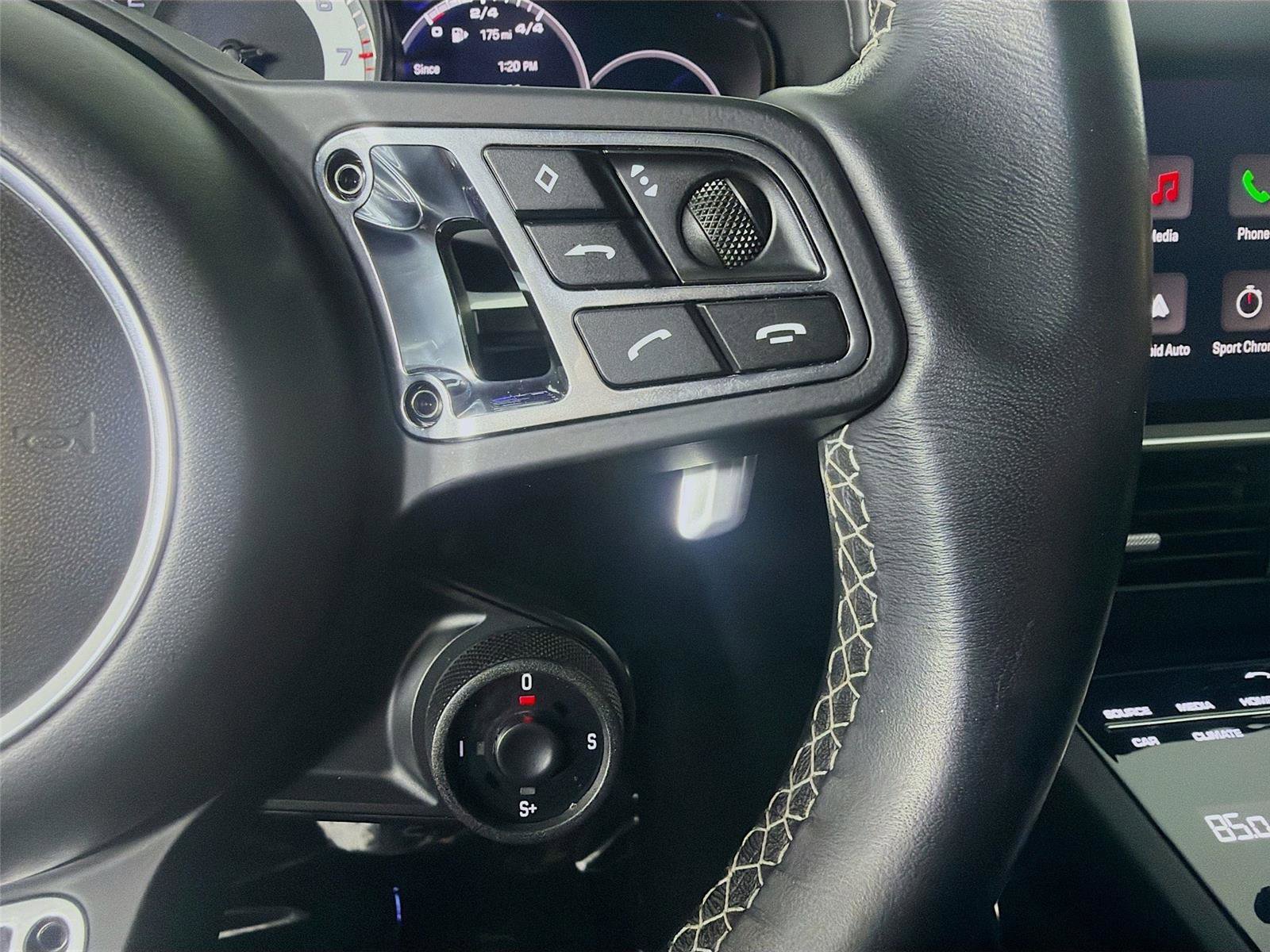 Certified 2022 Porsche Cayenne Turbo image 14