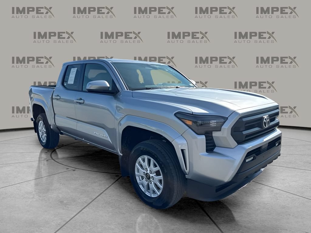 Used 2026 Toyota Tacoma SR5 AWD/4WD image 7