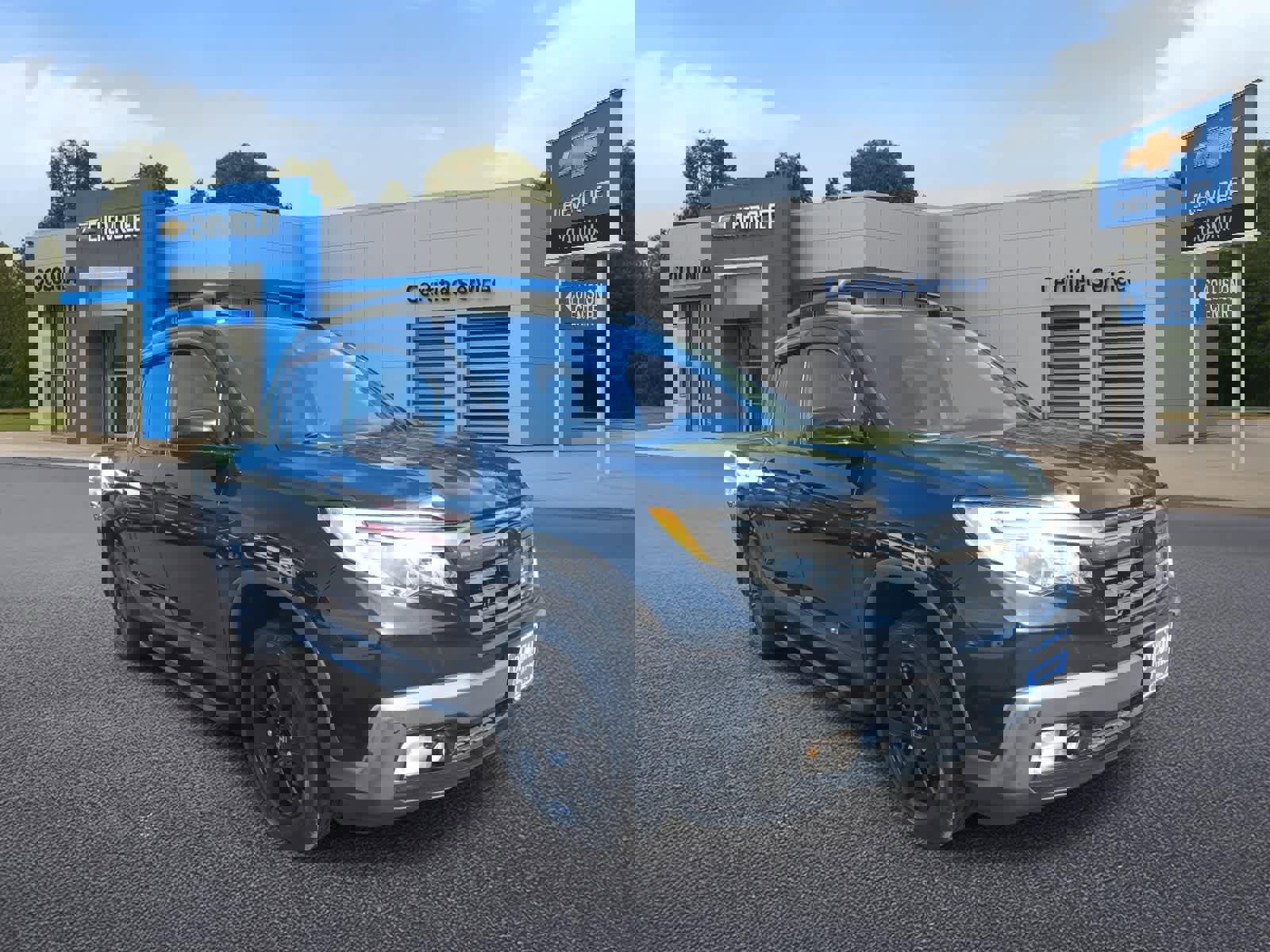 Used 2018 Honda Ridgeline Black Edition image 2