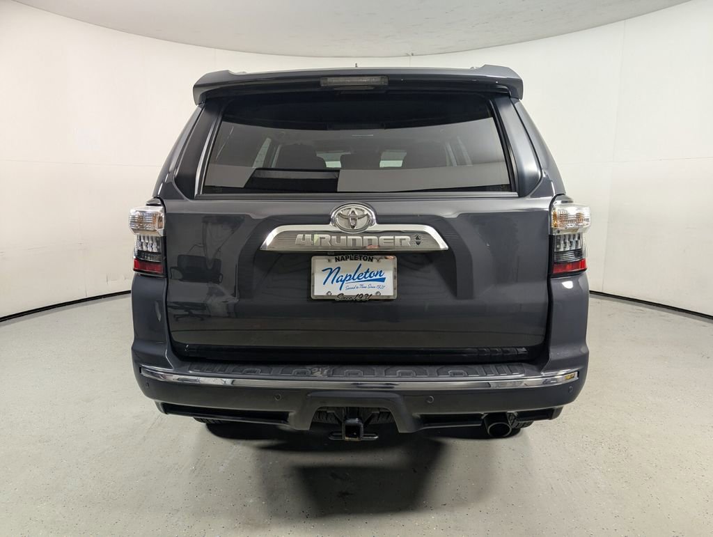 Used 2024 Toyota 4Runner Limited RWD image 7