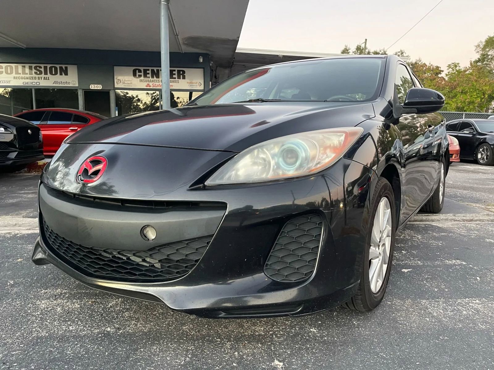 Used 2013 MAZDA MAZDA3 i Touring FWD image 9