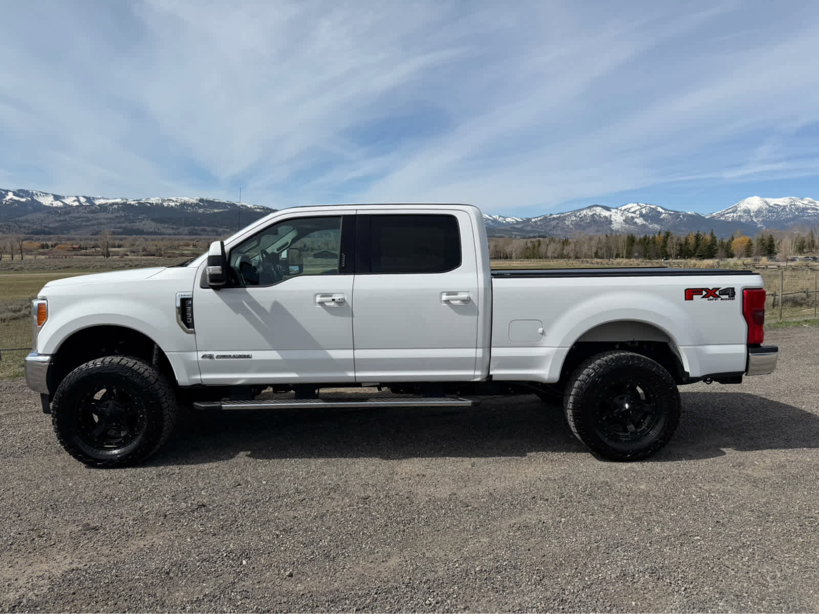 Used 2017 Ford F350 Lariat w/ Lariat Ultimate Package image 13