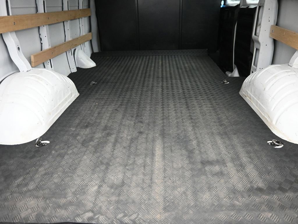 Used 2024 GMC Savana 2500 w/ Driver Convenience Package image 9