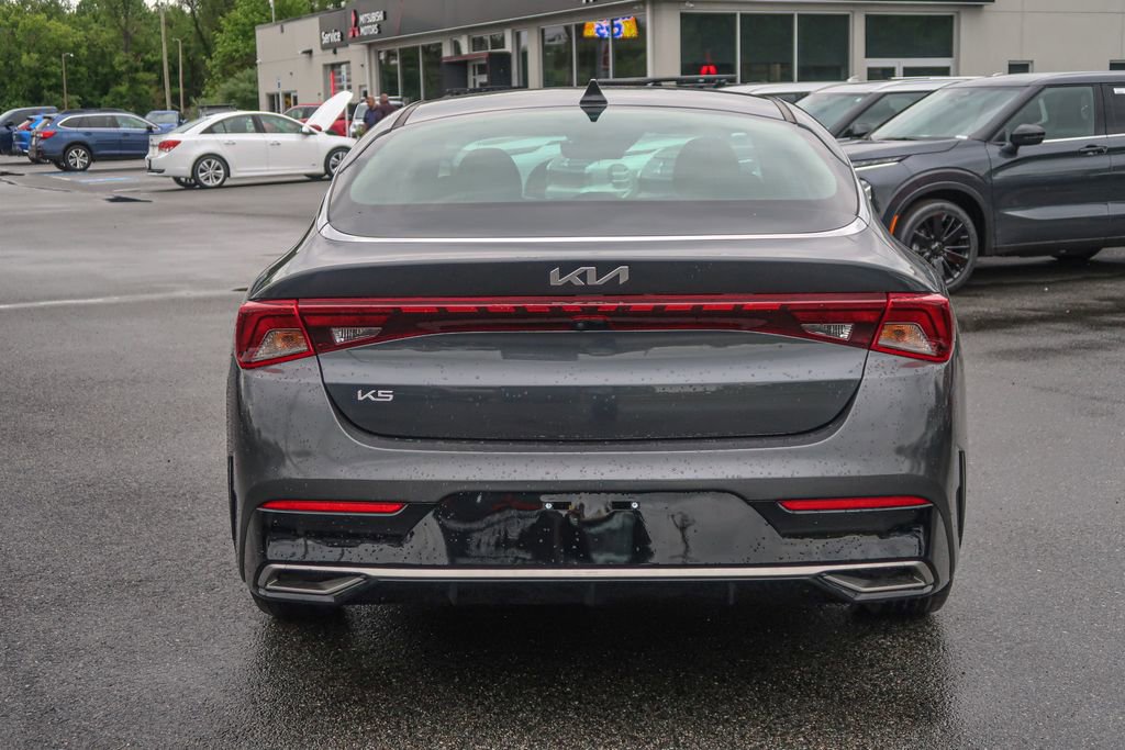 Used 2023 Kia K5 LXS FWD image 11