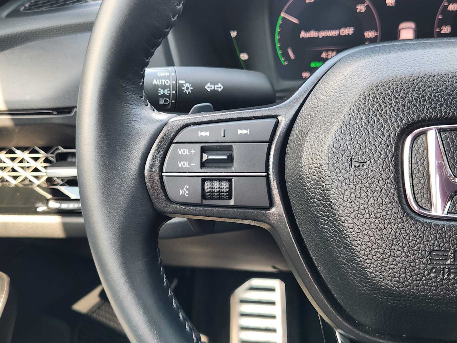 Used 2025 Honda Accord Sport image 27