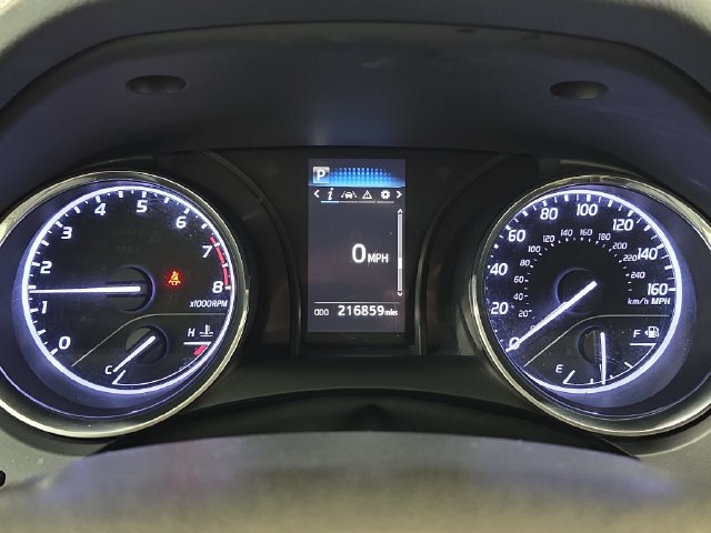Used 2019 Toyota Camry SE FWD image 18