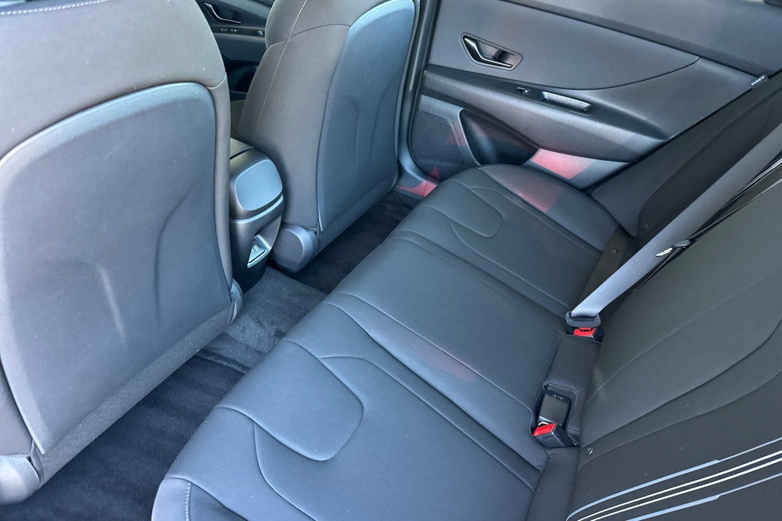 New 2026 Hyundai Elantra Sport FWD image 11