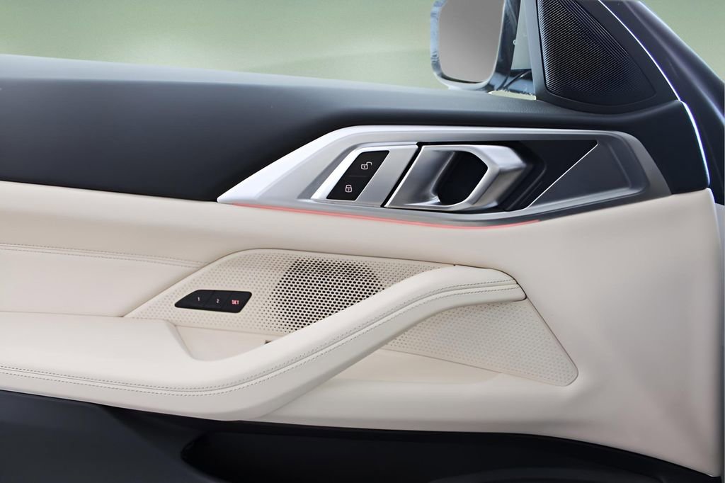 Used 2023 BMW M440i M440i w/ Premium Package image 22