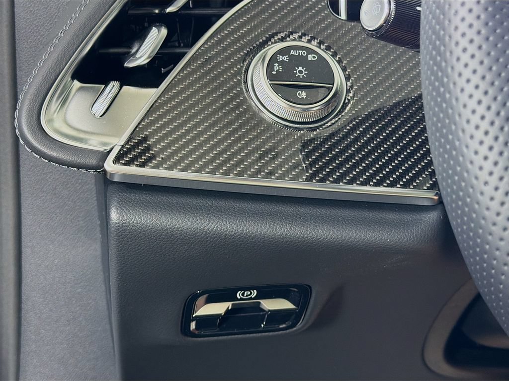 New 2026 Mercedes-Benz E 53 AMG e 4MATIC Sedan image 11