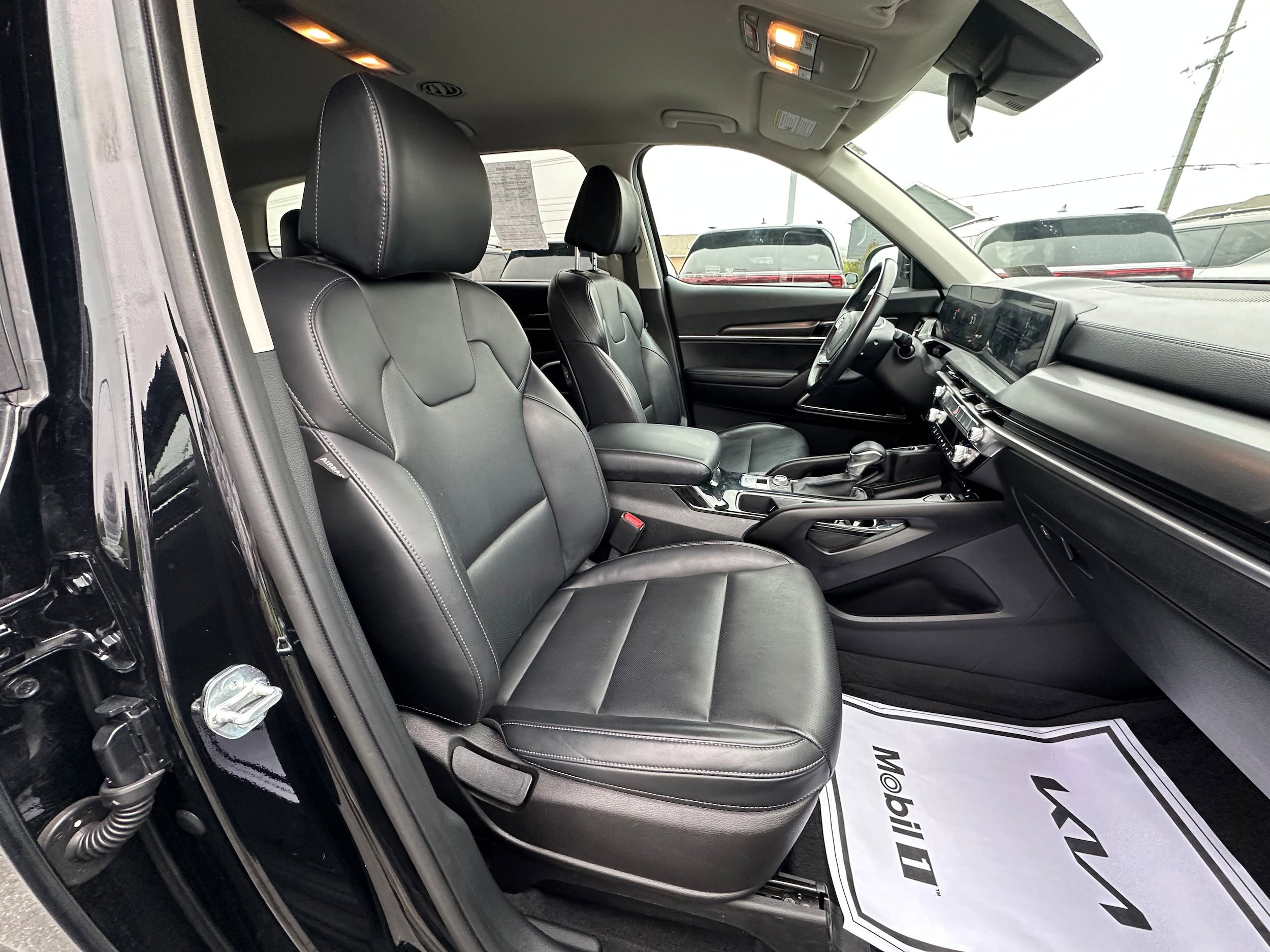 Used 2024 Kia Telluride S AWD/4WD image 21