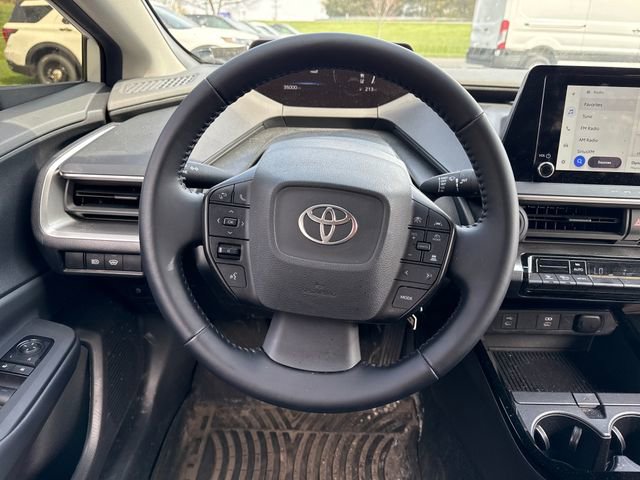 Used 2024 Toyota Prius LE image 20