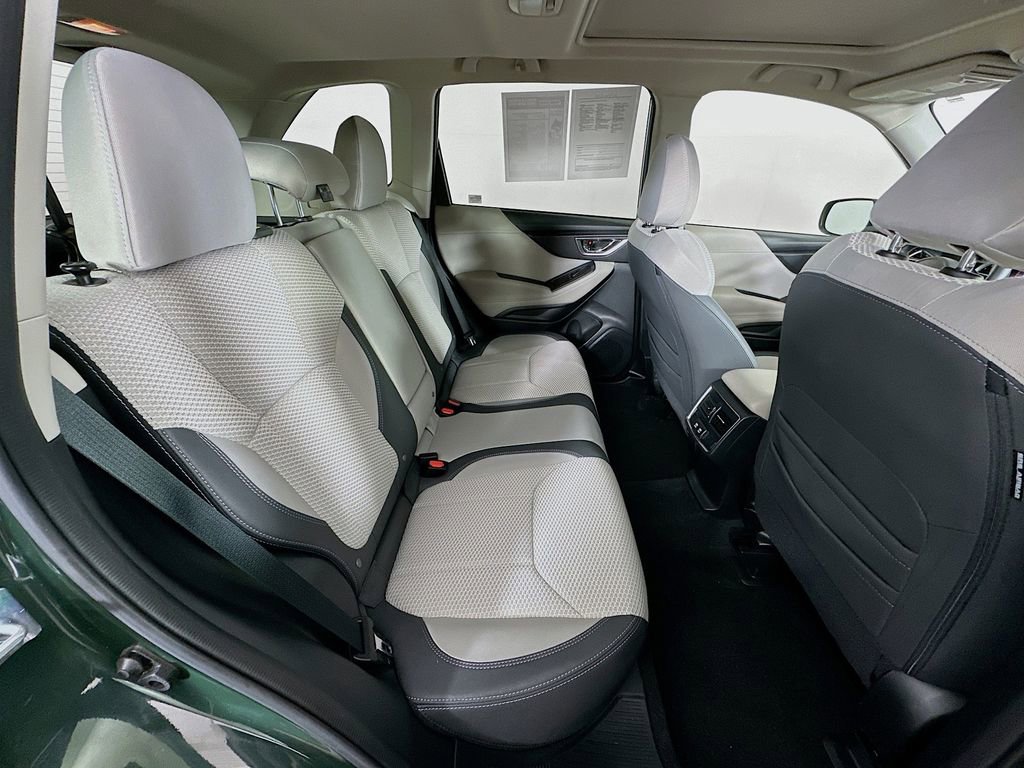 Used 2024 Subaru Forester Premium image 34