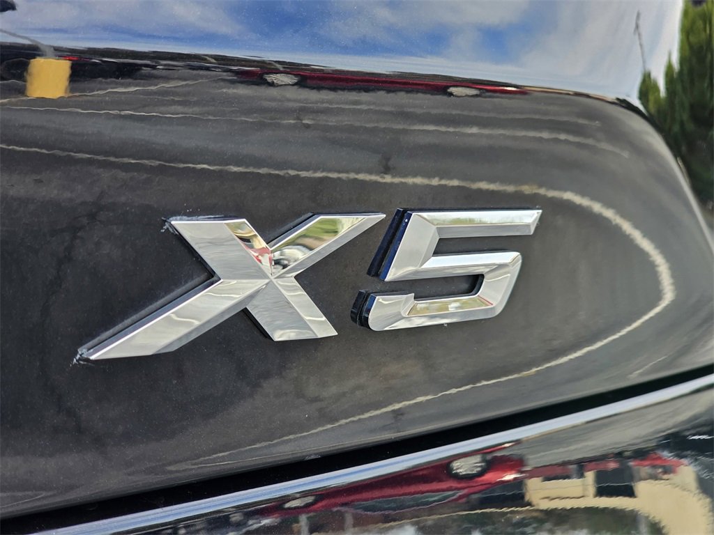 Used 2021 BMW X5 sDrive40i w/ M Sport Package image 12