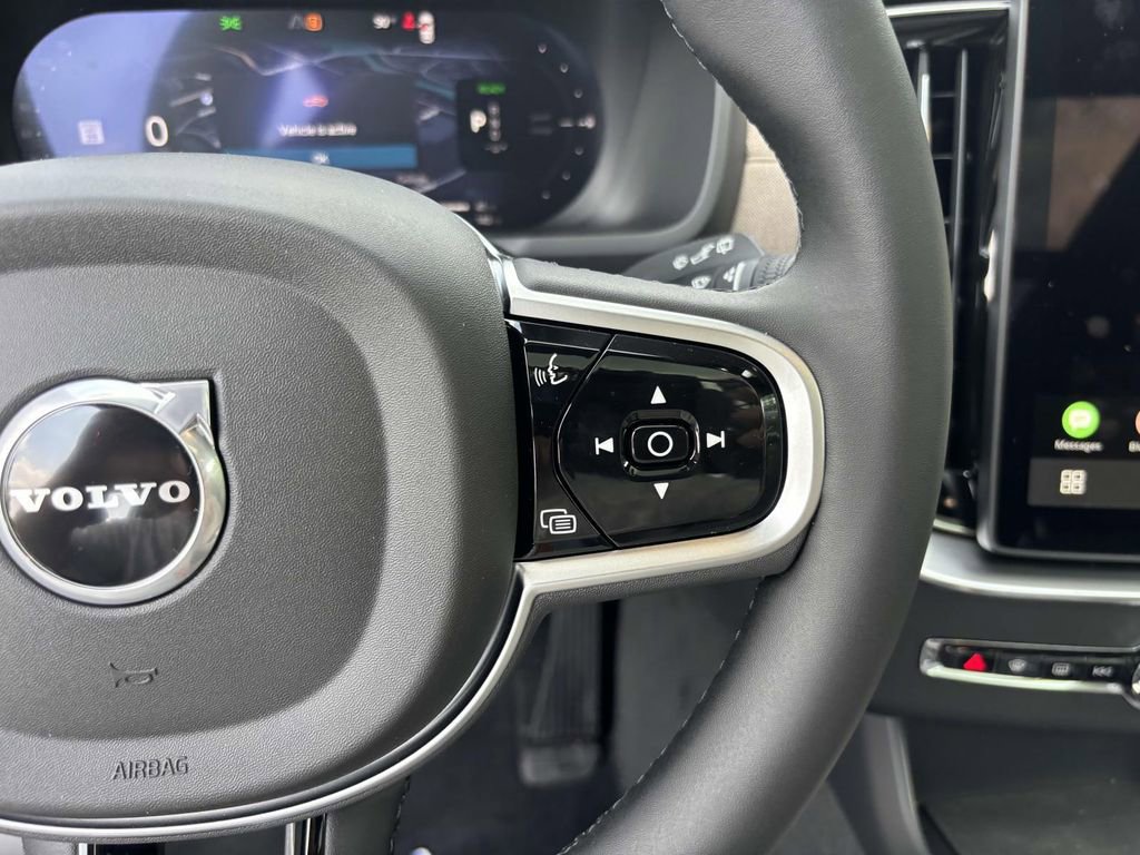 New 2026 Volvo XC90 T8 Plus w/ Protection Package Premier image 19