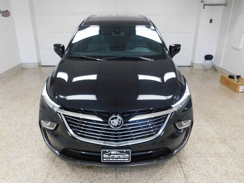 Used 2024 Buick Enclave Essence image 13
