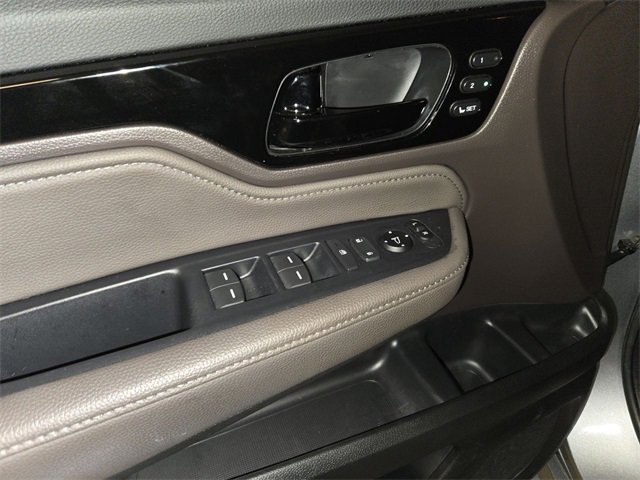 Used 2023 Honda Odyssey Touring image 13