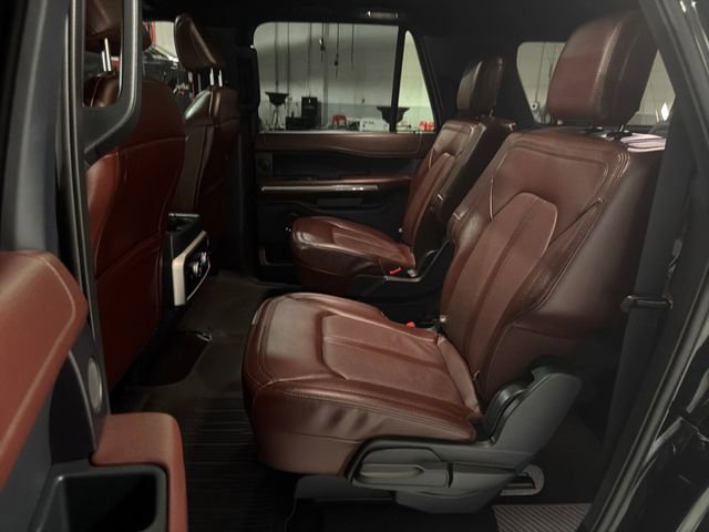 Used 2022 Ford Expedition Max Limited image 27