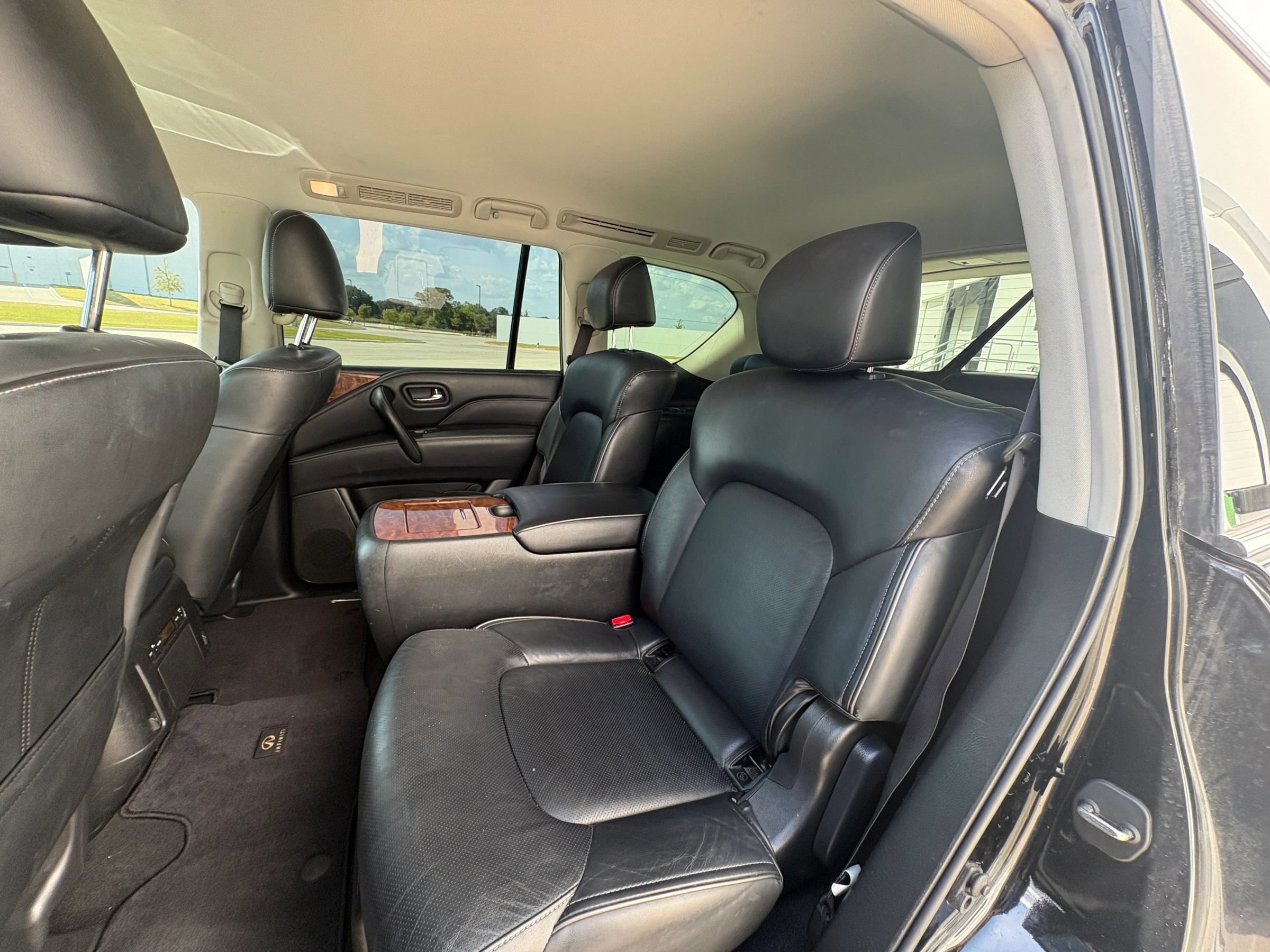 Used 2019 INFINITI QX80 Luxe AWD/4WD image 28