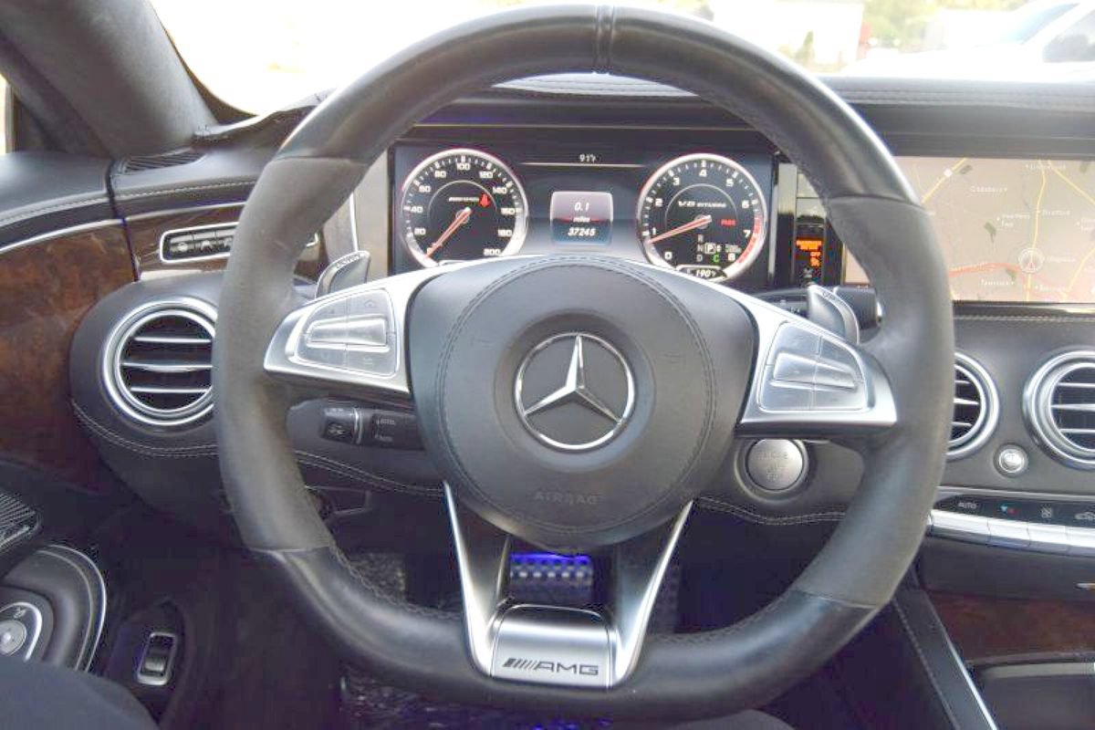 Used 2015 Mercedes-Benz S 63 AMG 4MATIC Coupe image 17