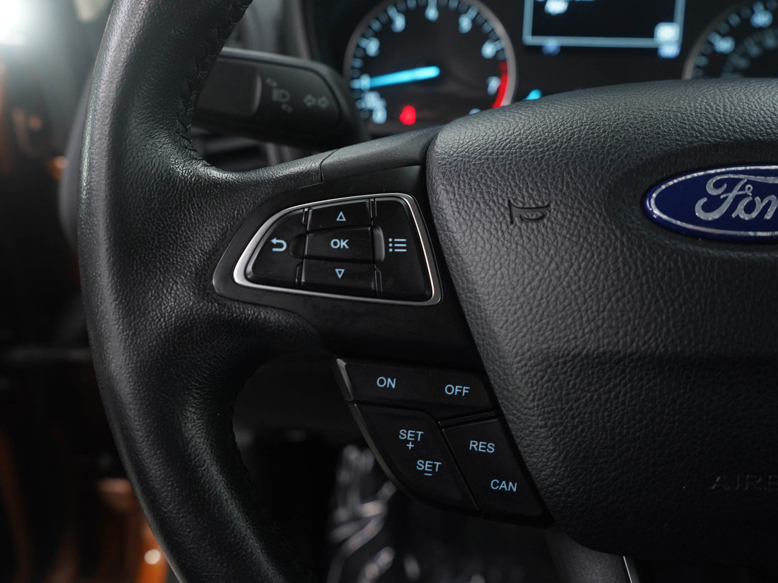 Used 2019 Ford EcoSport SE w/ SE Convenience Package image 19