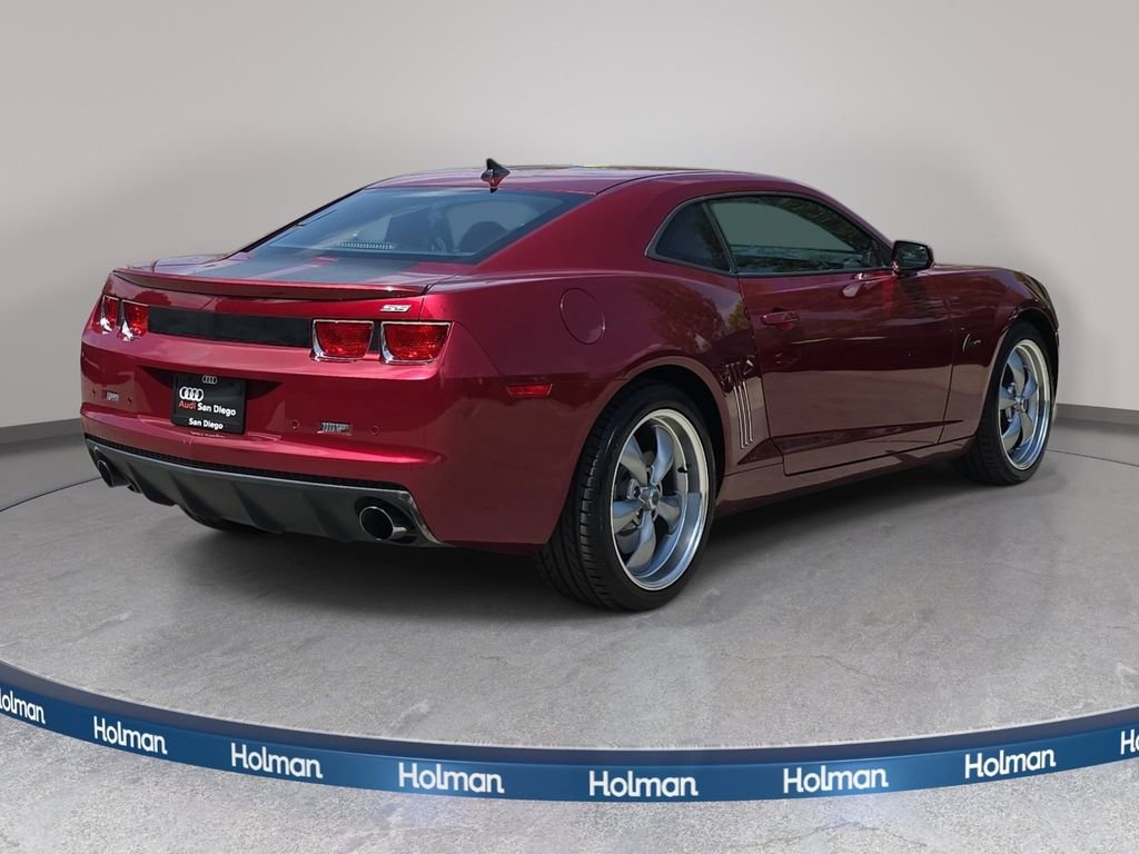 Used 2010 Chevrolet Camaro SS w/ Black Stripe Package RWD image 6