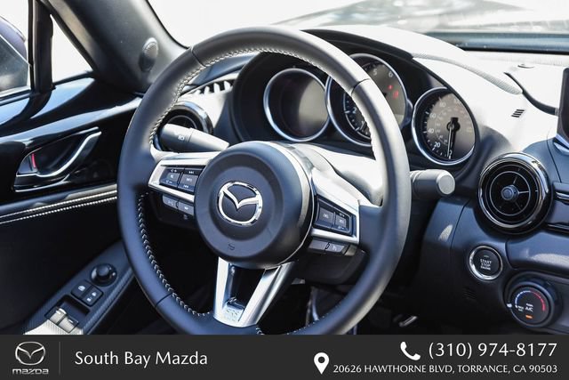 New 2026 MAZDA MX-5 Miata Club w/ Appearance Package RWD image 16