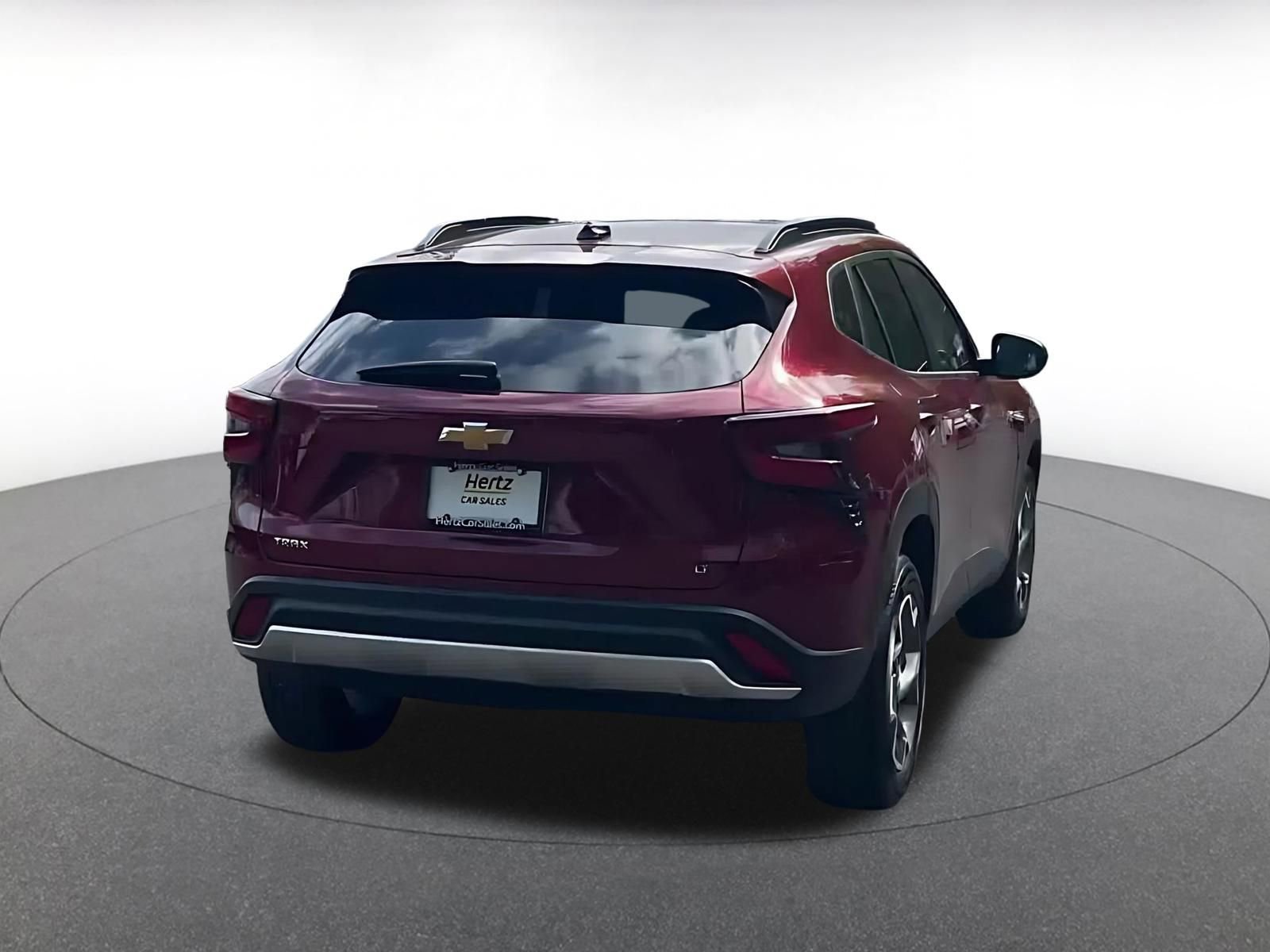 Used 2025 Chevrolet Trax LT image 15