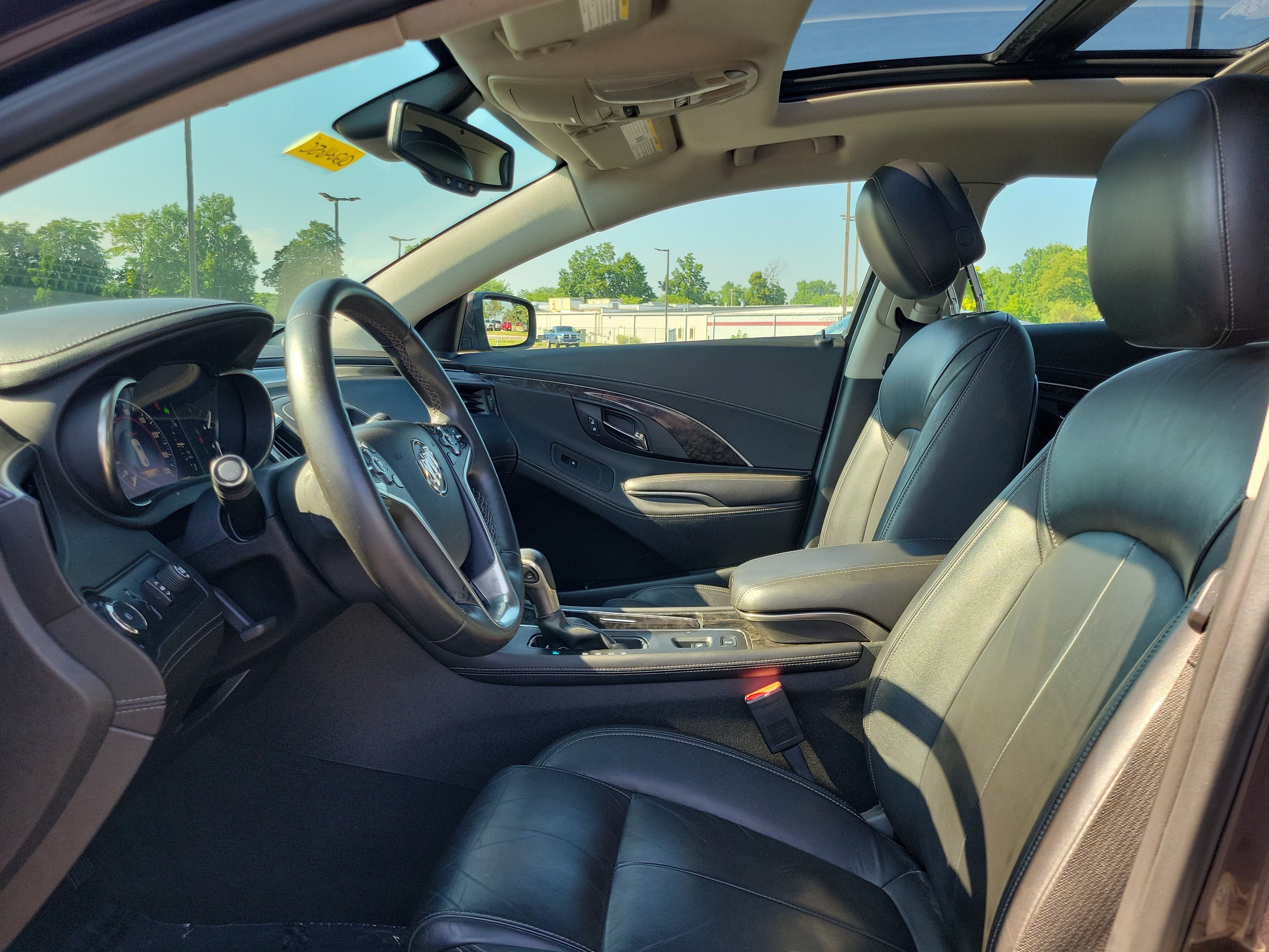 Used 2014 Buick LaCrosse Leather w/ Driver Confidence Package FWD image 15