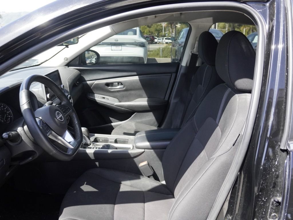Certified 2024 Nissan Sentra SV w/ All-Weather Package FWD image 16