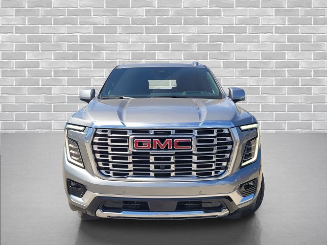 New 2026 GMC Yukon Denali w/ Denali Reserve Package AWD/4WD image 2