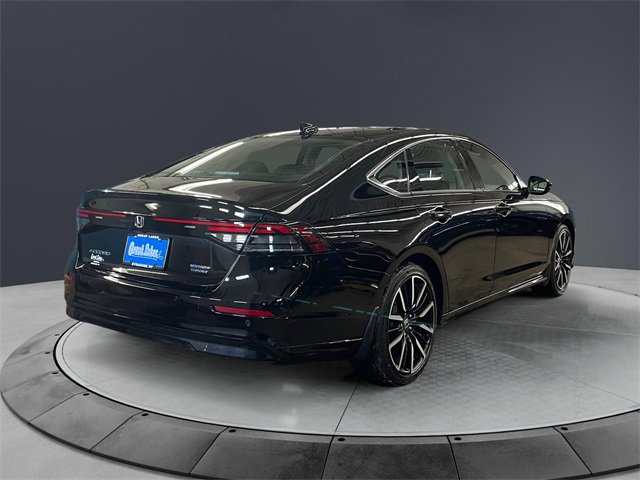 Certified 2023 Honda Accord Touring image 5