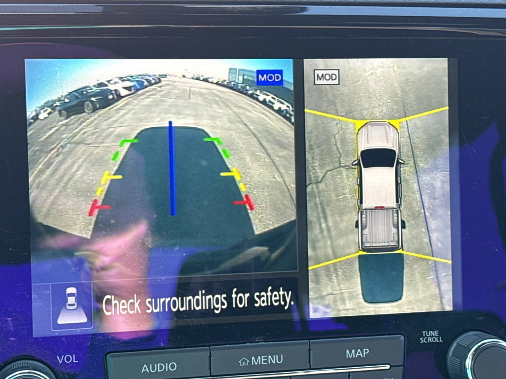 Used 2023 Nissan Frontier PRO-4X w/ Pro Convenience Package AWD/4WD image 19